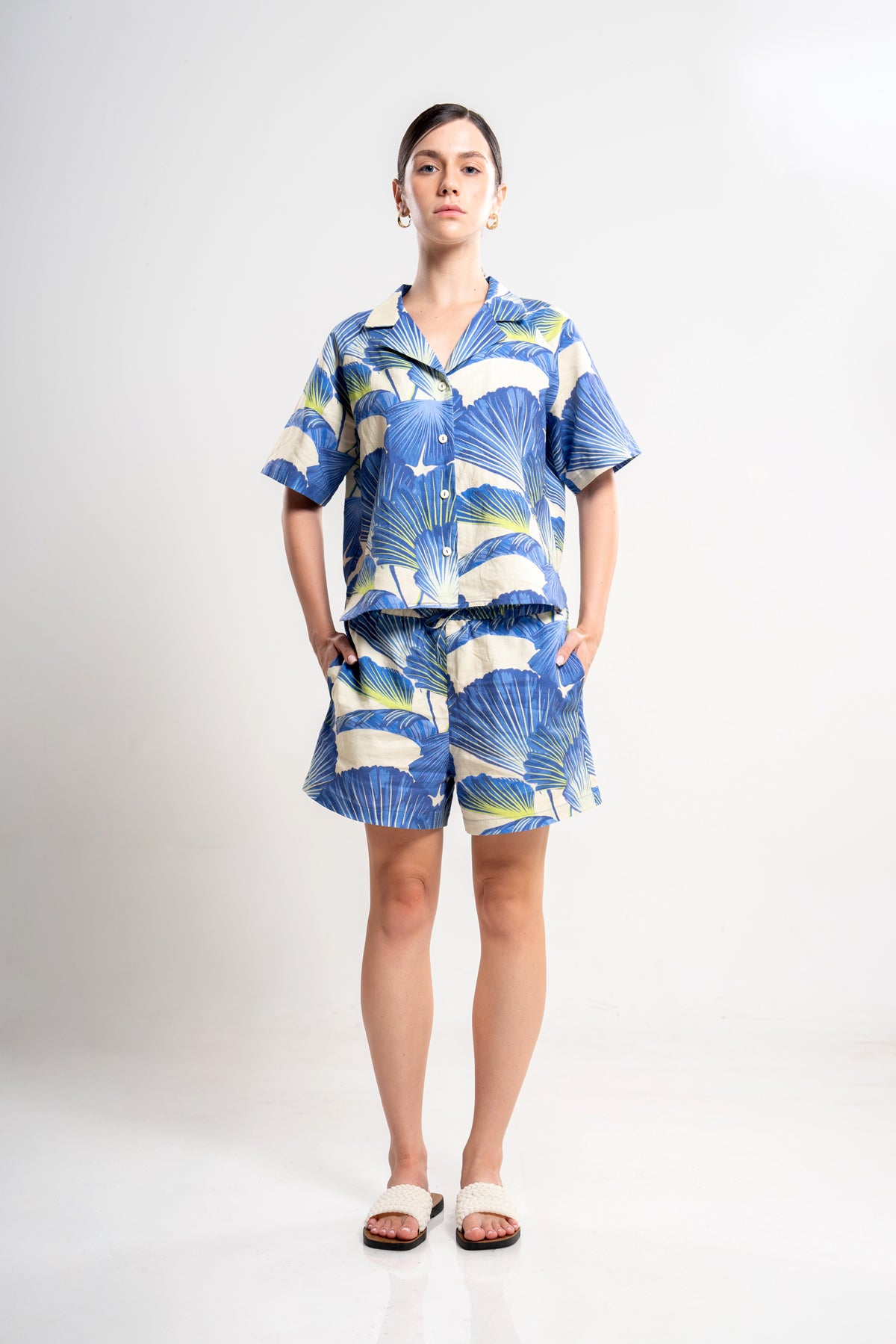 Oversized Resort Set